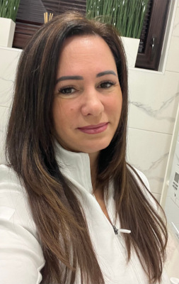 Udvardi Zsuzsanna, Udvardi Szalon Udvardi Zsuzsanna, Udvardi Szalon